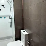 5 דירה